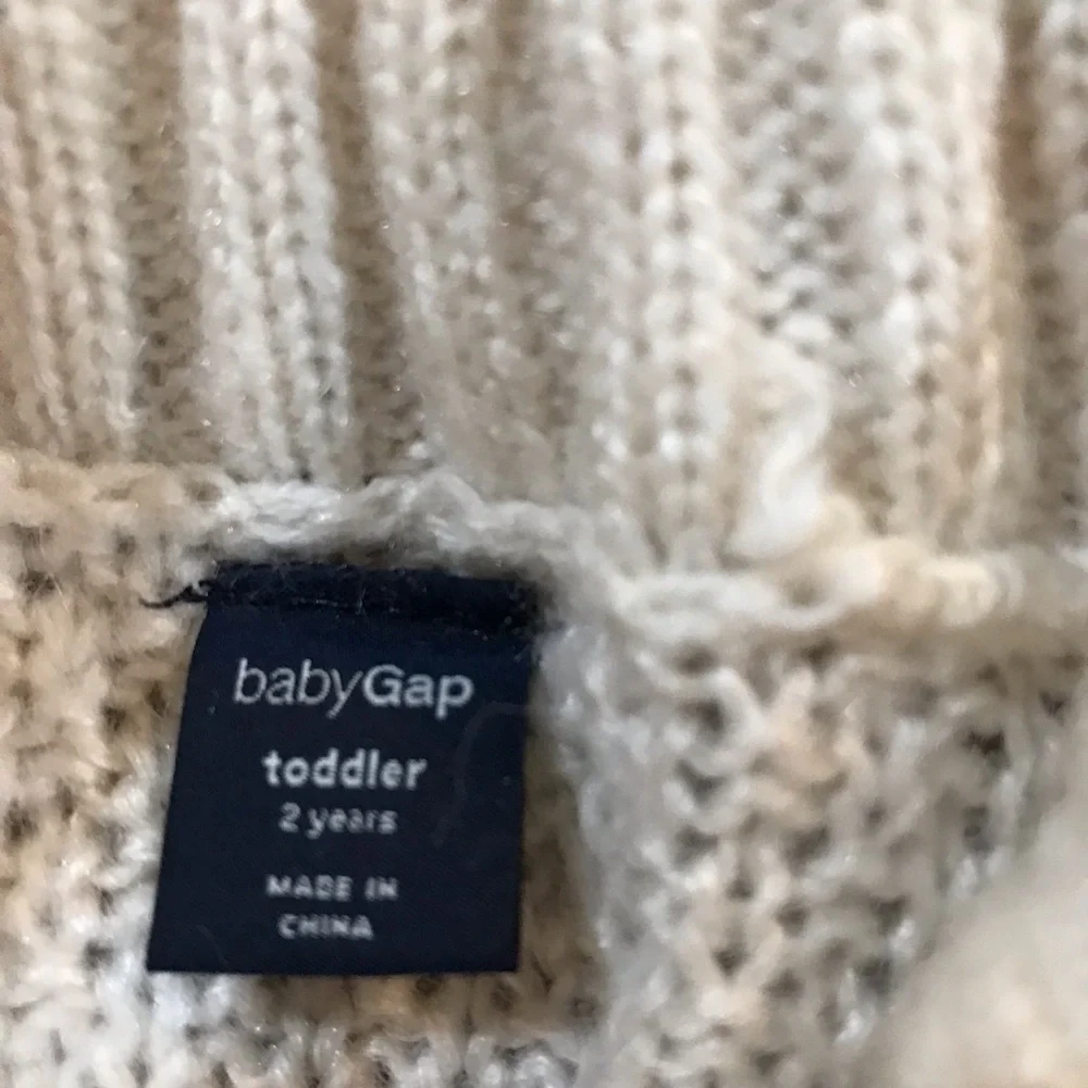 🐥GAP Cardigan Sweater